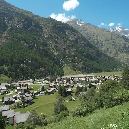 Breithorn - Skiin-skiout By Interhome Apartman *