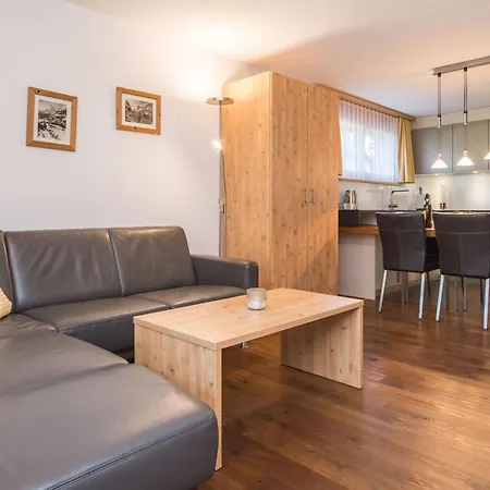 Breithorn - Skiin-skiout By Interhome Apartamento